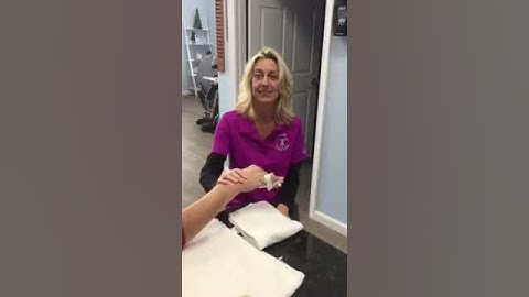 Joint Jack Splint - hand therapy to increase PIP extension