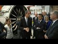 Macron en visite chez safran pour promouvoir lavion vert  afp images