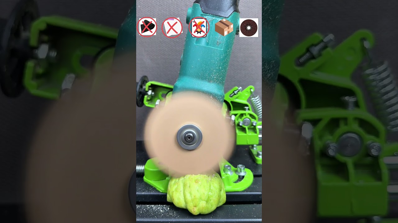 Very amazing, look at how these vegetables are cut by cutting machine😱🫑 