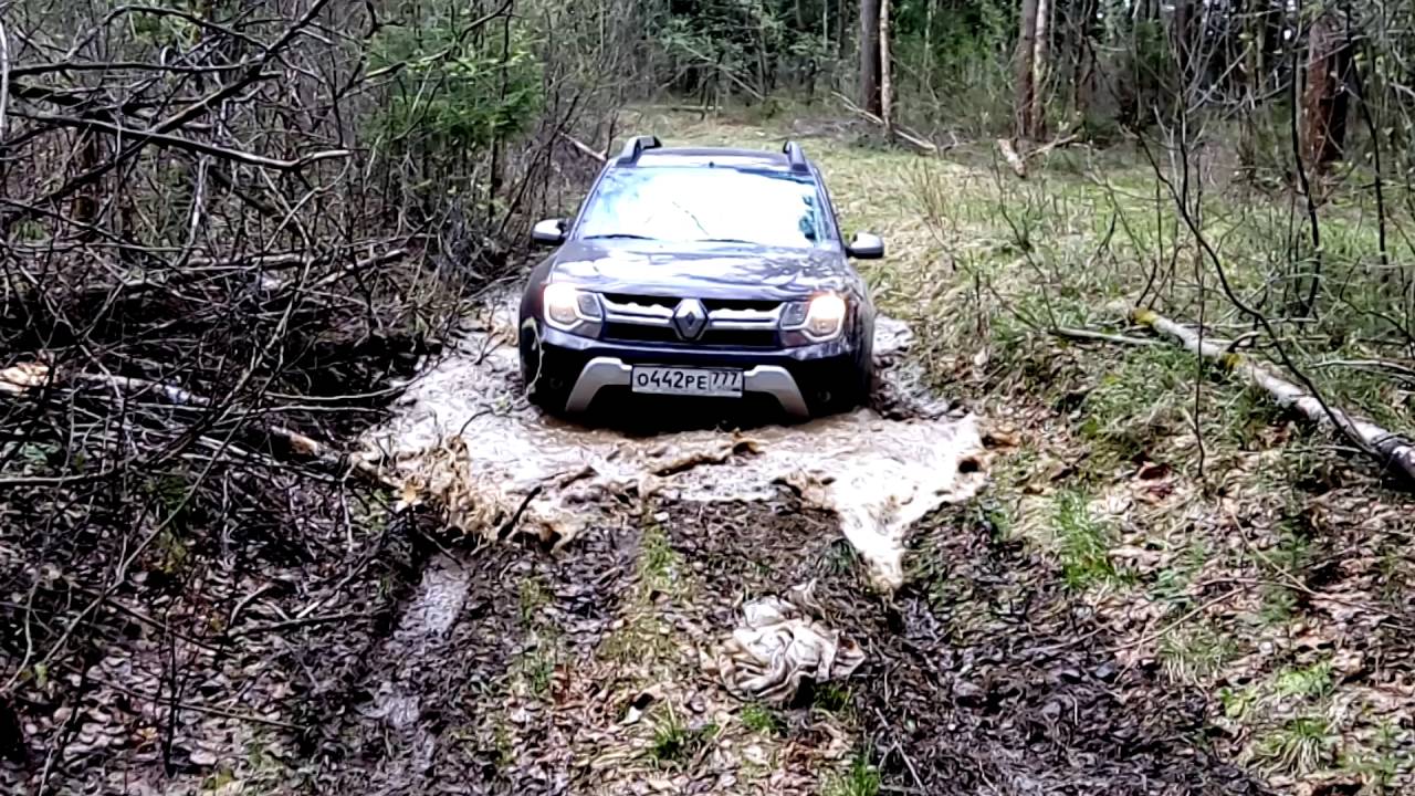 Дастер по грязи