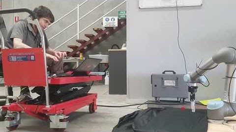 Control of Robotic Arm with LEAP Motion