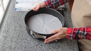 HOW TO CUT PARCHMENT PAPER TO FIT A SPRING FORM PAN