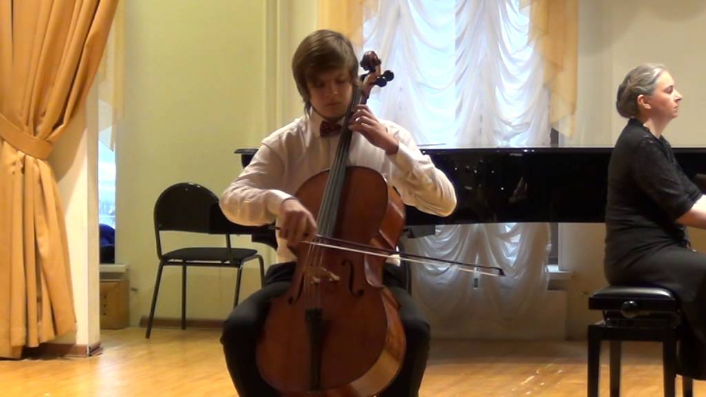 POV nima? Yalangoch qizlar tanga va lifchiklarda