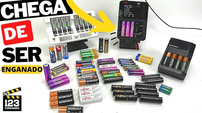 Carregador de Pilhas Recarregáveis AA e AAA DURACELL Com 4 Pilhas