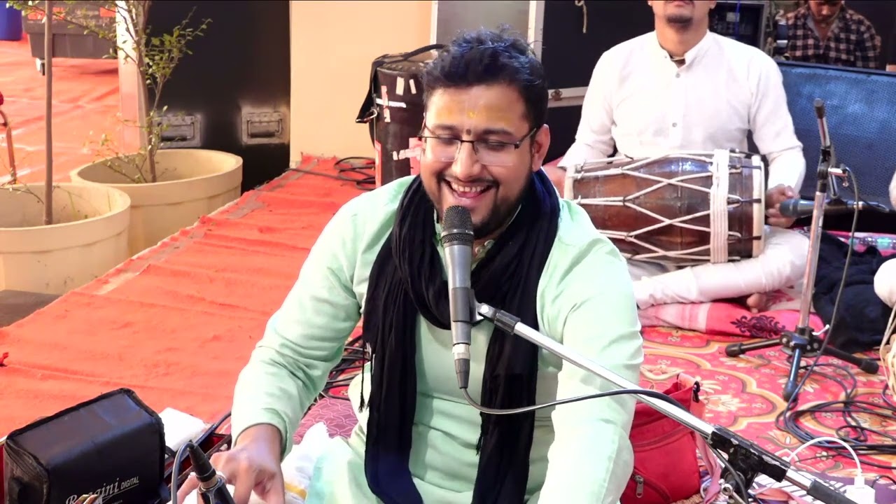 !!श्रीराधारानी बड़ा हीं प्यारा भजन!!ब्रज मै रतन राधिका गोरी!!braj me ratan radhika ka gori 9756064358