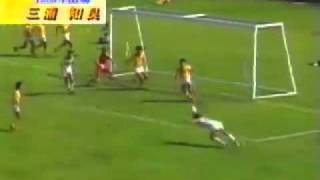 1985年 SBSカップ 18歳のカズ(三浦知良)のドリブル アデミールサントス 検索動画4 1985年 SBSカップ 18歳のカズ(三浦知良)のドリブル アデミールサントス 検索動画 4