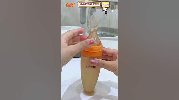 Want an Easier Way to Feed Baby Puree? The Food Bottle with Spoon Is Perfect! #baby