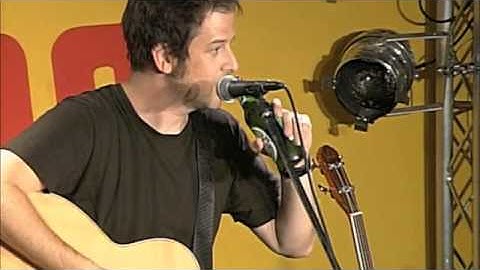 Tony Sly - FEELS LIKE HOME~SLEEPING BETWEEN TRUCKS  "ACOUSTIC SHOW 2008"
