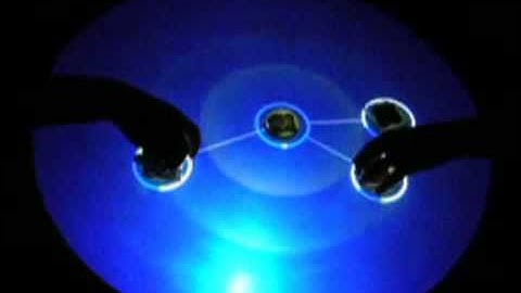 Björk - Reactable - Amazing Sounds (HQ)