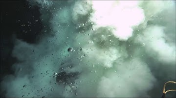 Mariana 2009 - NW Rota-1 J2-396 Brimstone bubbles