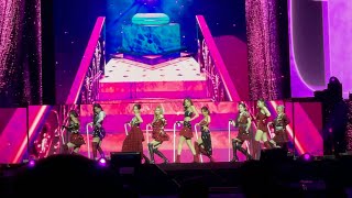 [FANCAM] 022722 TWICE 4th World Tour In New York 「QUEEN」