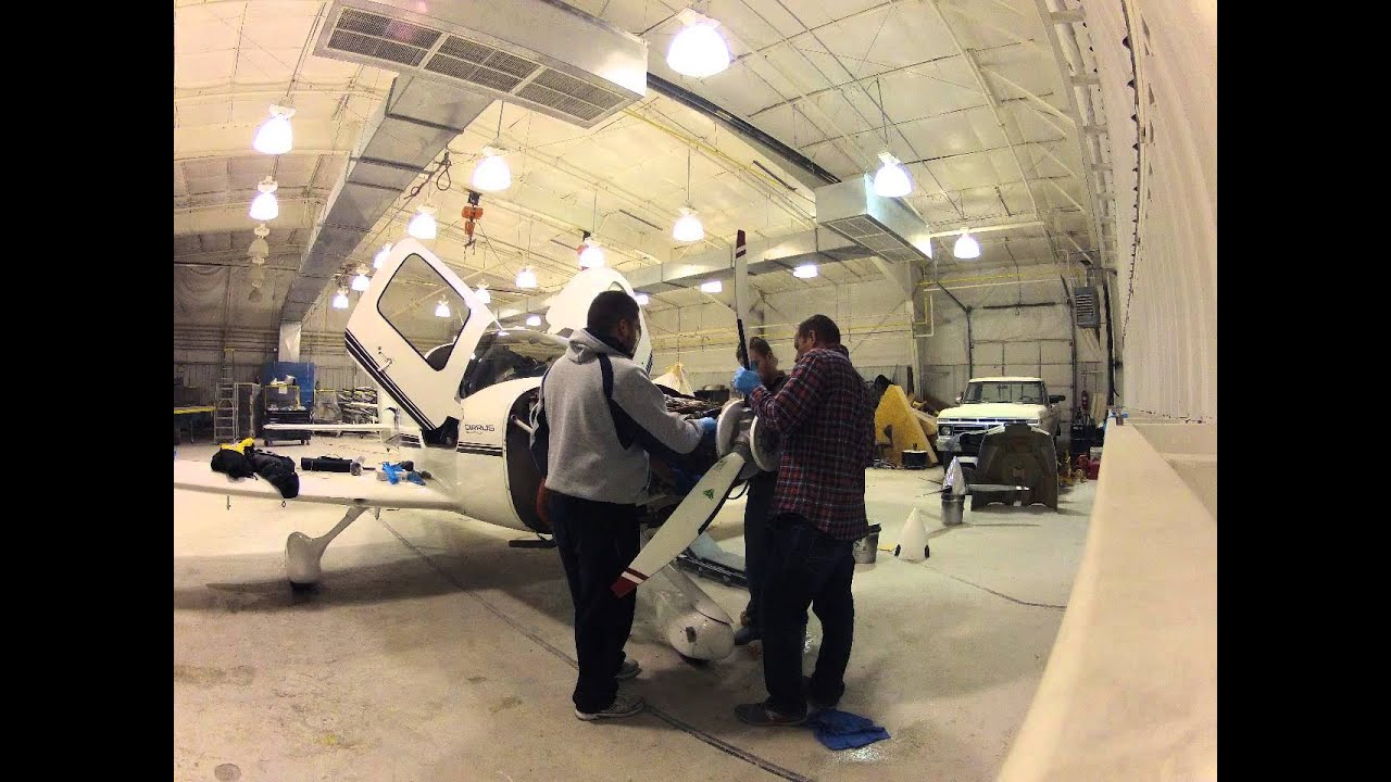 The changing of a propeller - Changing a metal propeller to a composite propeller