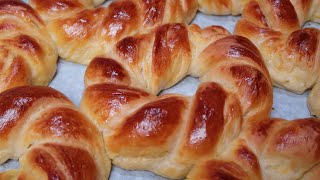 Asla Bi̇ldi̇ği̇ni̇z Açmalara Benzemez Tel Tel Ayrilan Patatesli̇ Açma Tari̇fi̇ Hakiki Pastane Açması