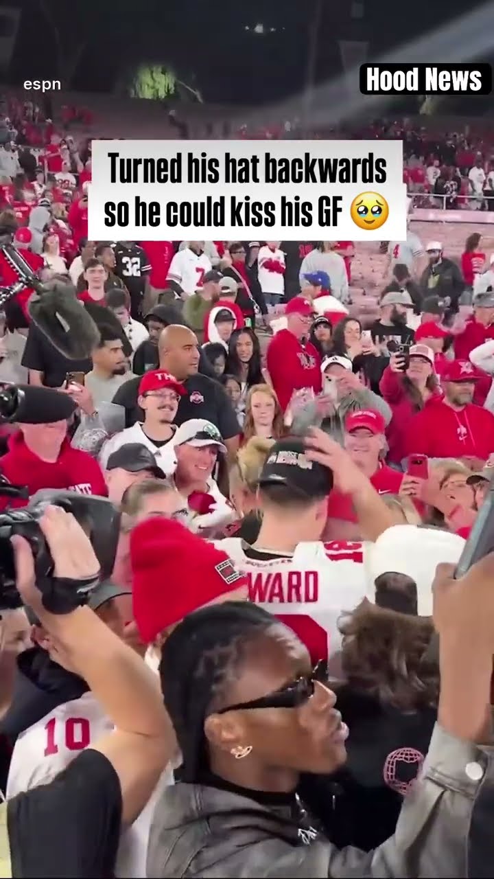 He had to kiss his GF #hoodnews #willhoward #ohiostate #love #kiss #football #buckeyes #omg #wow #us