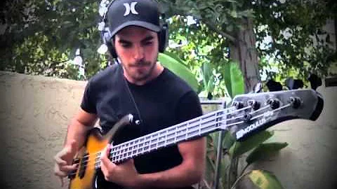 EXTREME SLAP & TAPPING BASS SOLO (Miki Santamaria)...