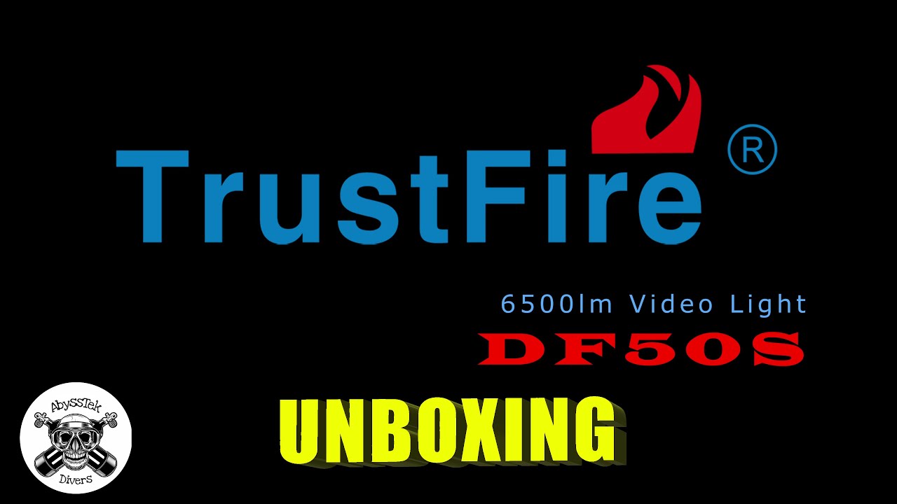 TrustFire DF50S Lampe De Plongée Rechargeable – Blanc, Rouge Et UV, étanche IP68 Avec Indicateur De Batterie