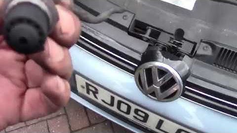 How to Replace an Oxygen sensor  on a VW Golf with fault code P2196