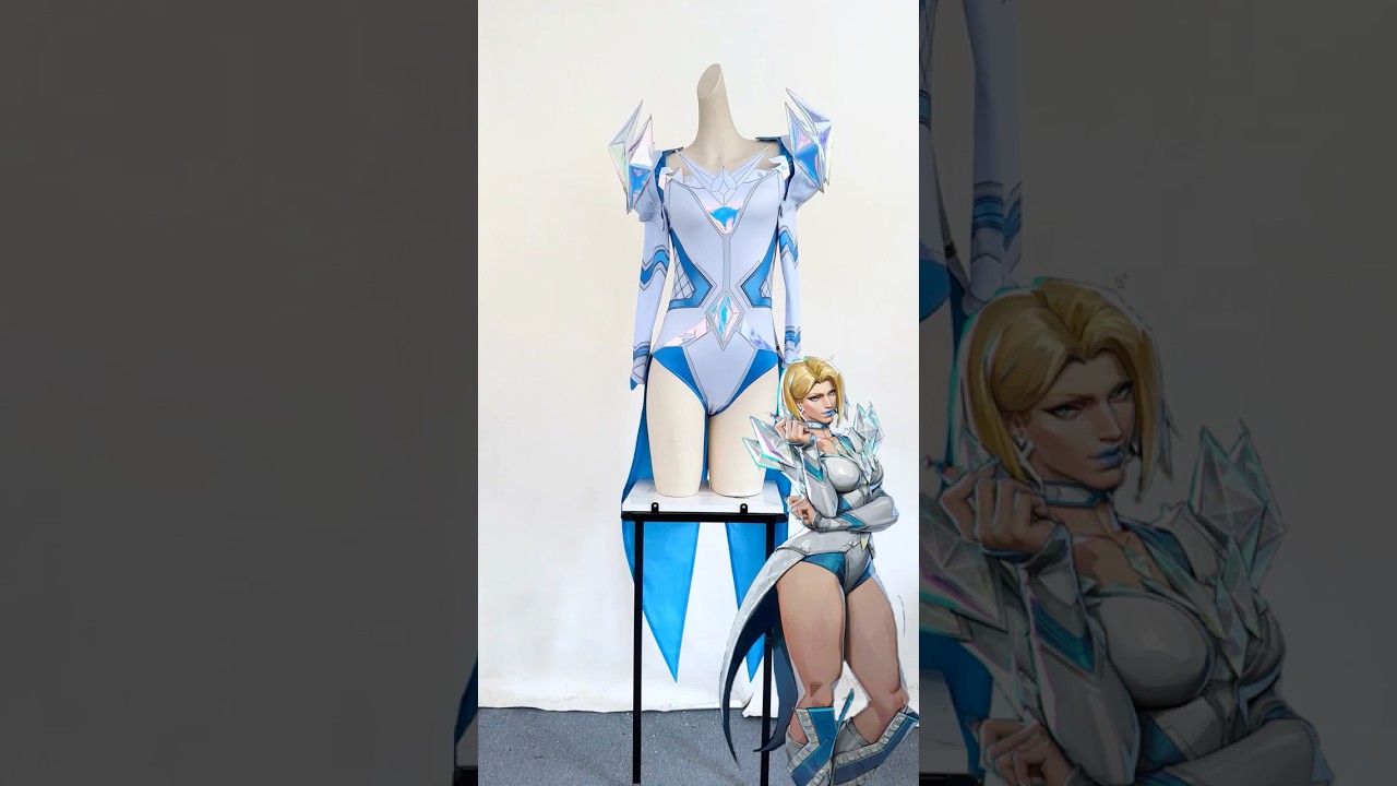 Emma Grace Frost #anime #game #fyp #whitequeen #emmagracefrost #cos #cosplay #cosplayer #cosplaygirl