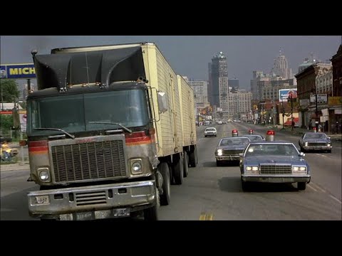 Beverly Hills Cop (1984) - Opening & Truck chase