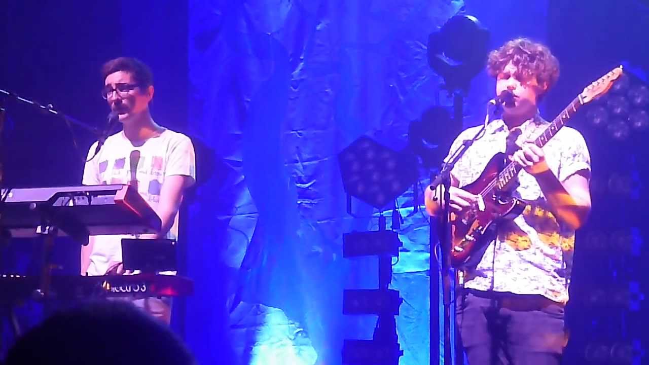Alt-J - Hand-Made & A Real Hero [College Cover] (Dublin 2013)