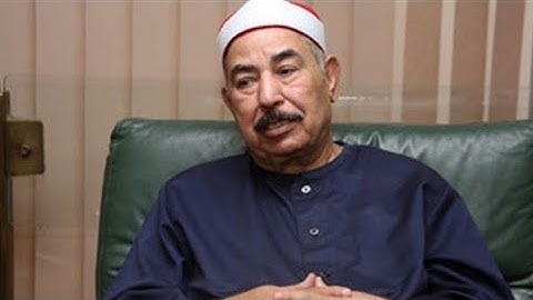 🌟 قصة الشيخ محمد محمود الطبلاوي 🔥 الصوت اللي مايتكررش.. هيبة التلاوة وجمال الأداء في زمن الكبار! 🎤📖