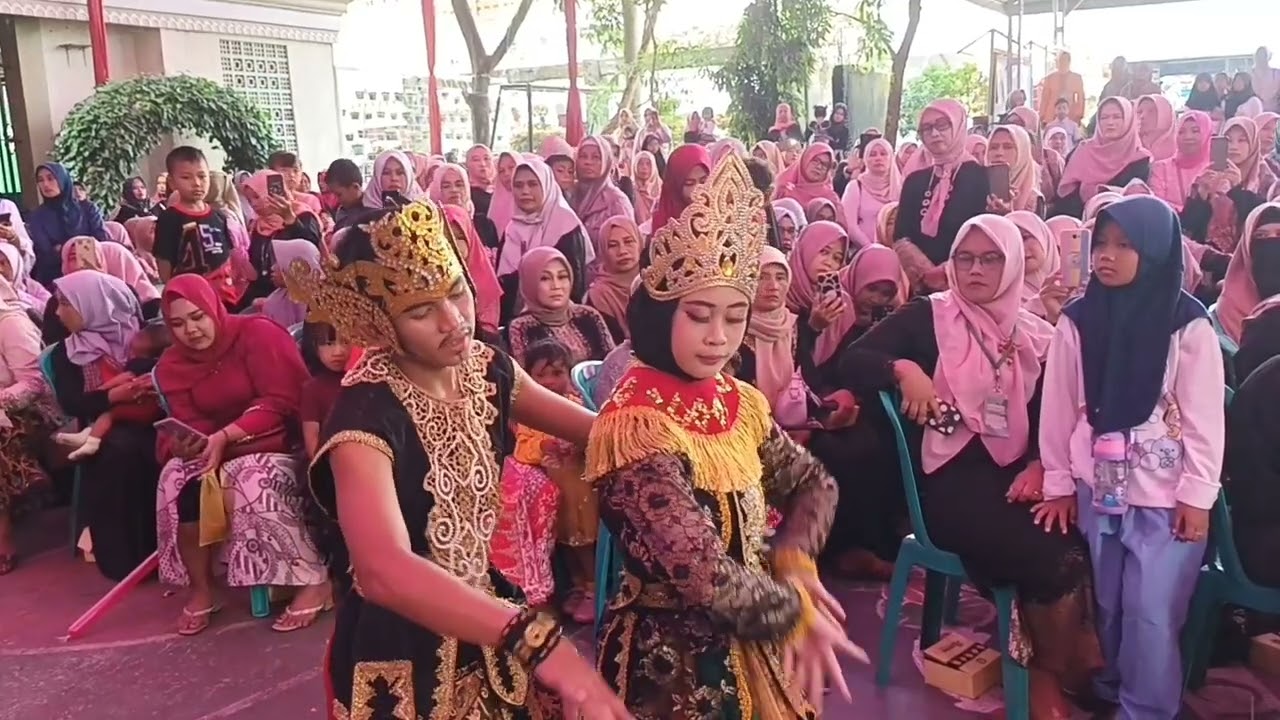 Upacara Adat Pelepasan Siswa Kls 9 SMP N 1 Cisayong (sesi 1), tgl 27 Mei 2023 ,Viral Berantem Jatuh