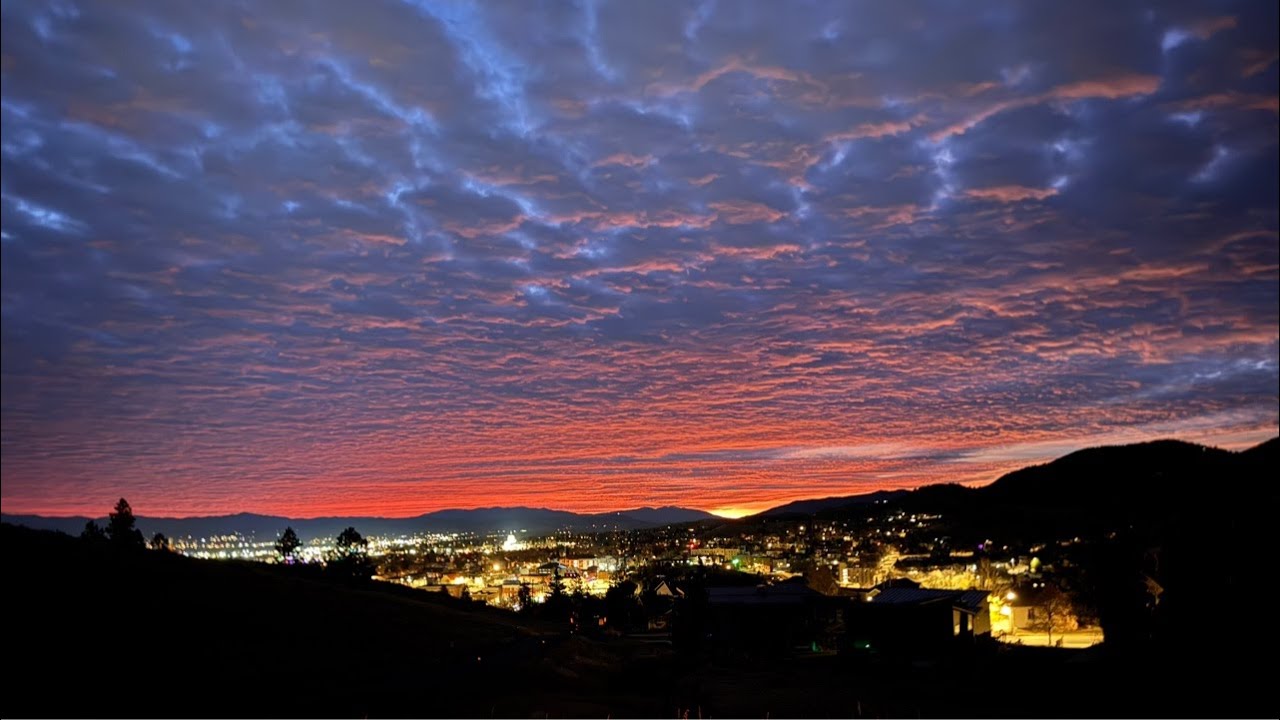 Sunrise Trailrun up Mt Helena 