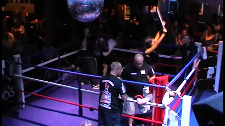 Dan "Dangerous" Carter vs Phil "The Power" Pickerill