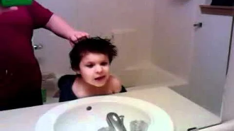 Vincent being silly =}
