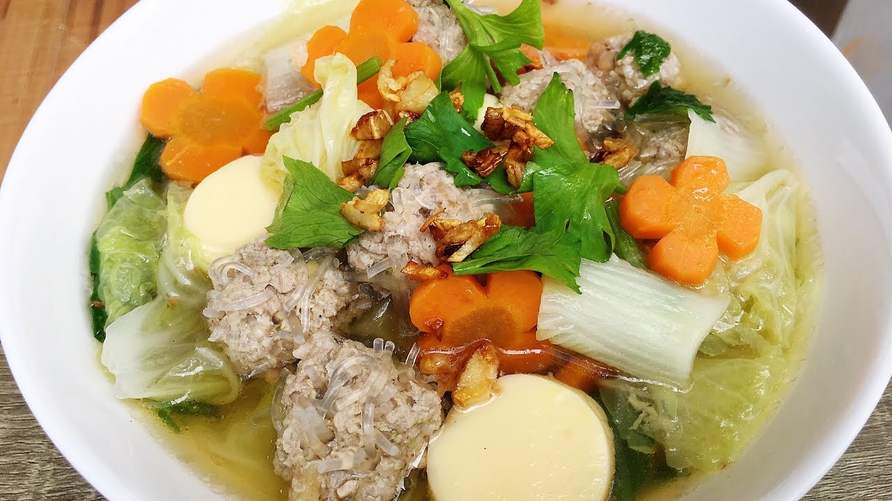 แกงจืดเต้าหู้หมูสับ Clear Soup with Tofu and Minced Pork / Thai food ... แกงจืดเต้าหู้หมูสับ Clear Soup With Tofu And Minced Pork / Thai Food ...