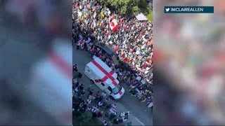 Protests against COVID measures outside hospitals