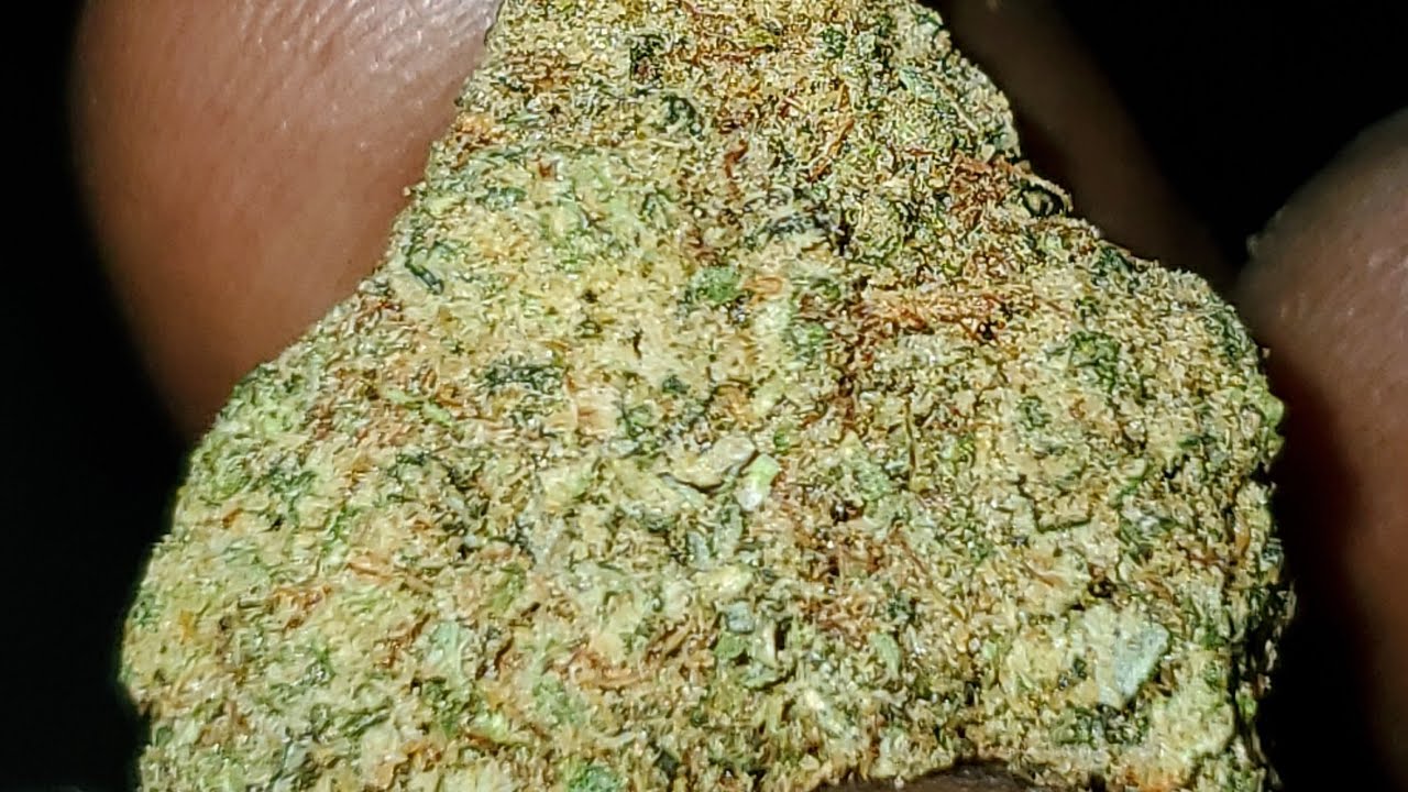 SOUR TRAINWRECK STRAIN WAKE AND BAKE STYLE