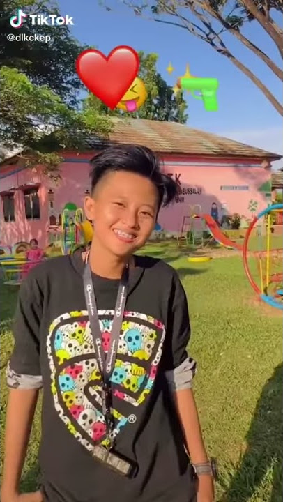 Tik Tok Dhilak Tomboy