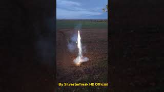 #lesli #thunderbirds #neuheits2025 langes Video auf meinem Kanal.. #pyro #pyrotechnik #silvester