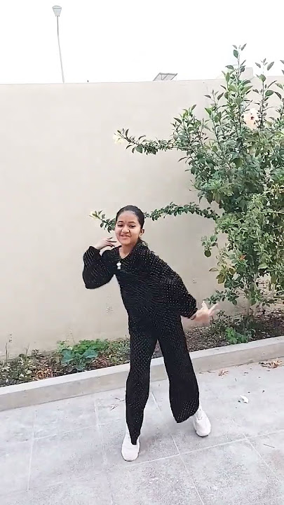 katchi sera #tamil #song #love #music #dance #cute  by niranjana💞💞😍