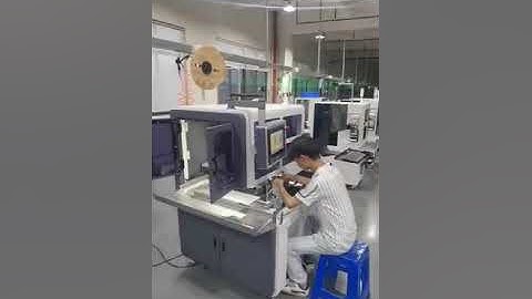 Semi automatic multi cores cable wire stripping, crimping and house connector inserting machine