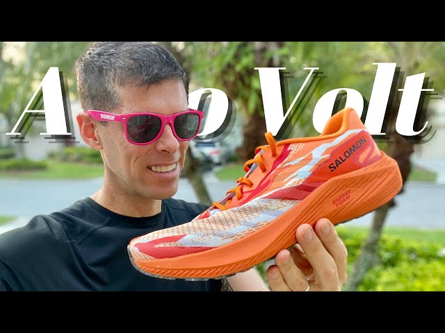 toernooi Uitvoerder kubiek SALOMON AERO VOLT: a light and airy trainer that looks as good as it feels!  - YouTube