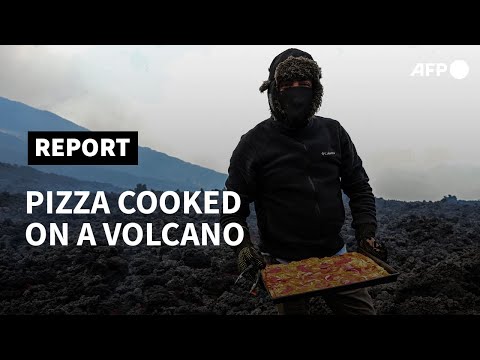 Guatemala's volcanic pizza chef and his lava oven | AFP