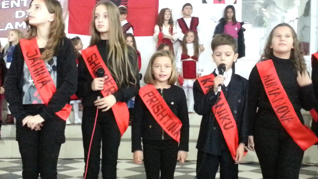 Recital për 28.Nëntorin, kl.V2. Shkolla 