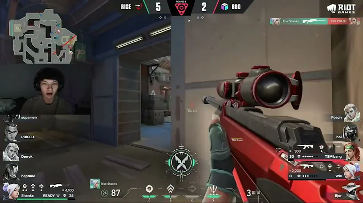 sinatraa plays shanks intro song while he clutches