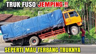 Fuso JEMPING !! KEJADIAN BIKIN SEMUA KAGET di Tanjakan CIBEKA, AKHIRNYA DITARIK..