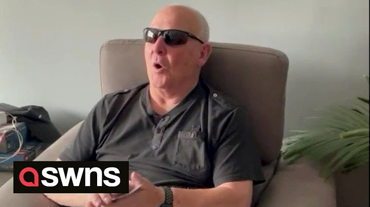 Heartwarming moment Newcastle United superfan receives match tickets for his 80th birthday | SWNS