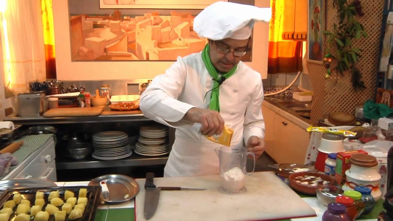 PATATAS CON ALIOLI Y KIKOS GRATINADAS.