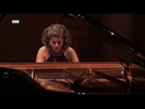 Viviana Lasaracina plays F. Chopin Etude op. 25 n. 11