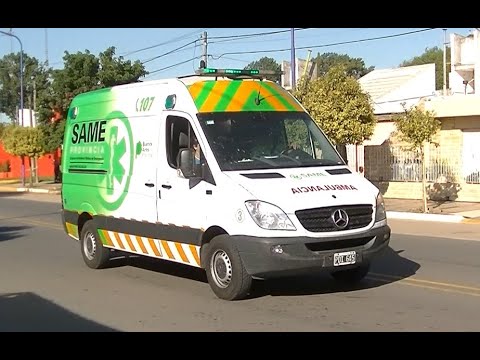 Ambulancia del SAME escoltando la Doble Bragado