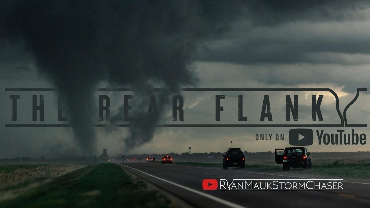 CLOSE RANGE VIOLENT, DESTRUCTIVE TORNADO SELDEN, KANSAS MAY 24, 2021