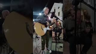 картинка: 05.10.2025 Brest Belarus... Уличные музыканты... Присоединяйтесь... Walks with Victoriа