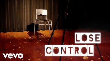 Nina Soyfer - Lose Control