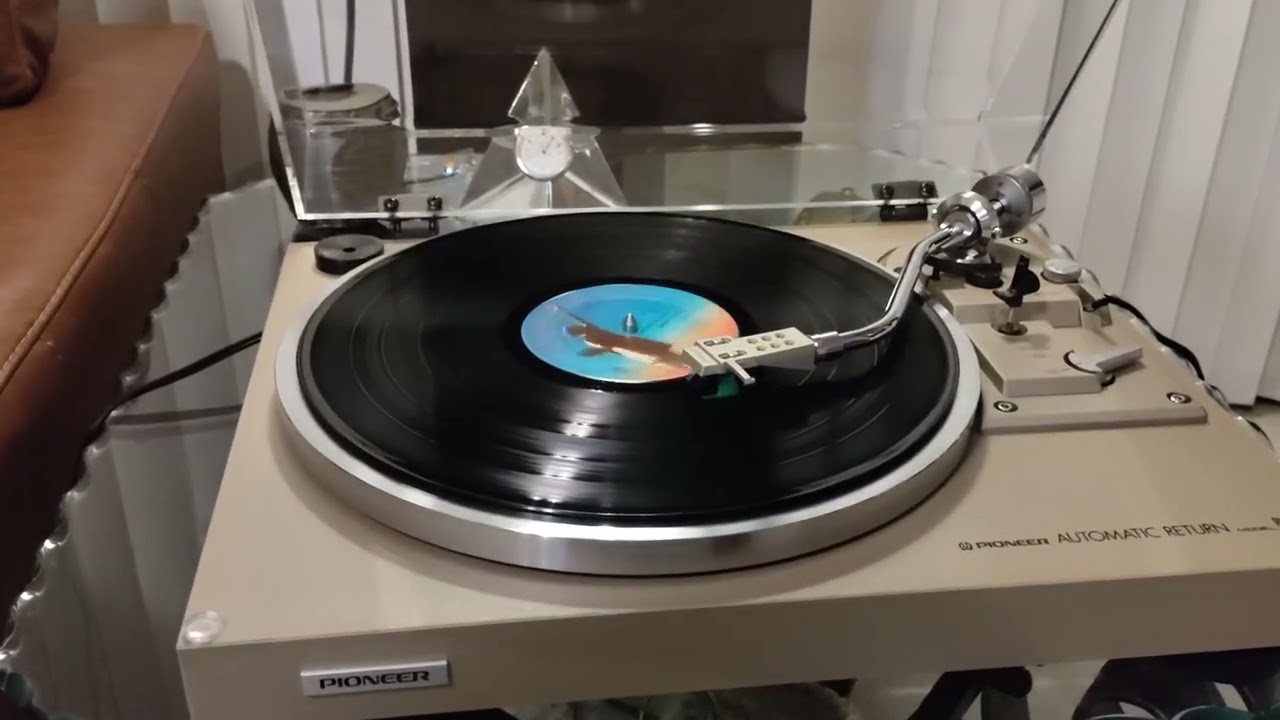 Pioneer PL-514 Turntable. Horiatis76.com - YouTube