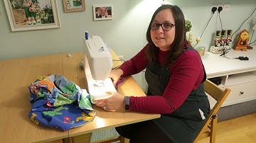 Making Drawstring Bags for the NHS (using duvet covers)